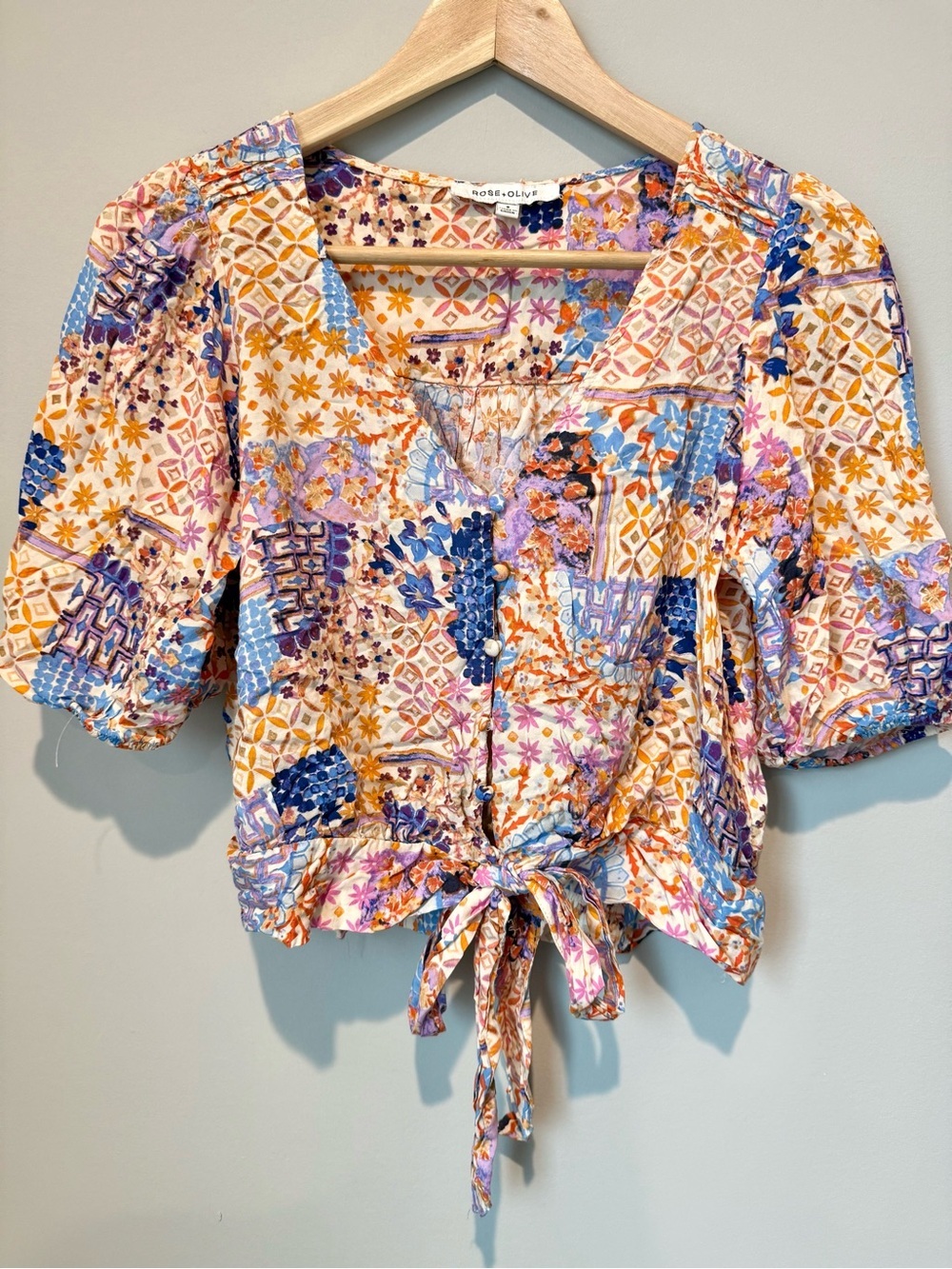 Rose & Olive Floral Faux Patchwork Tie-Front Button Multicolor Crop Top